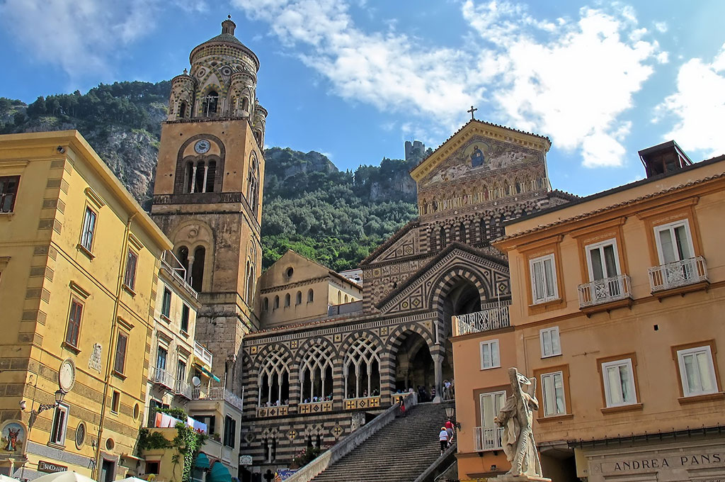Pompeii & Amalfi Coast